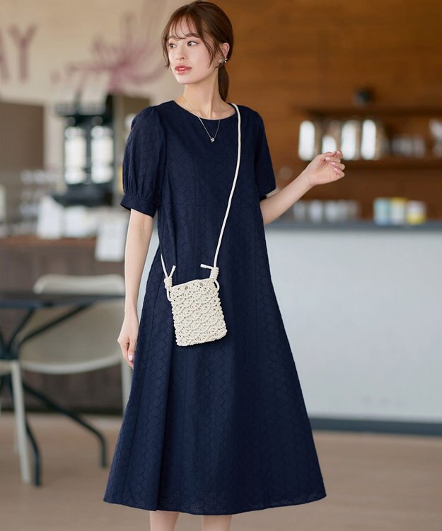 Tiaclasse L 【洗える】パンチングレースAラインワンピース ネイビー