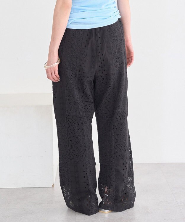 earth music&ecology 【セットアップ対応】【WEB・一部店舗限定】パッチワークレースパンツ Black