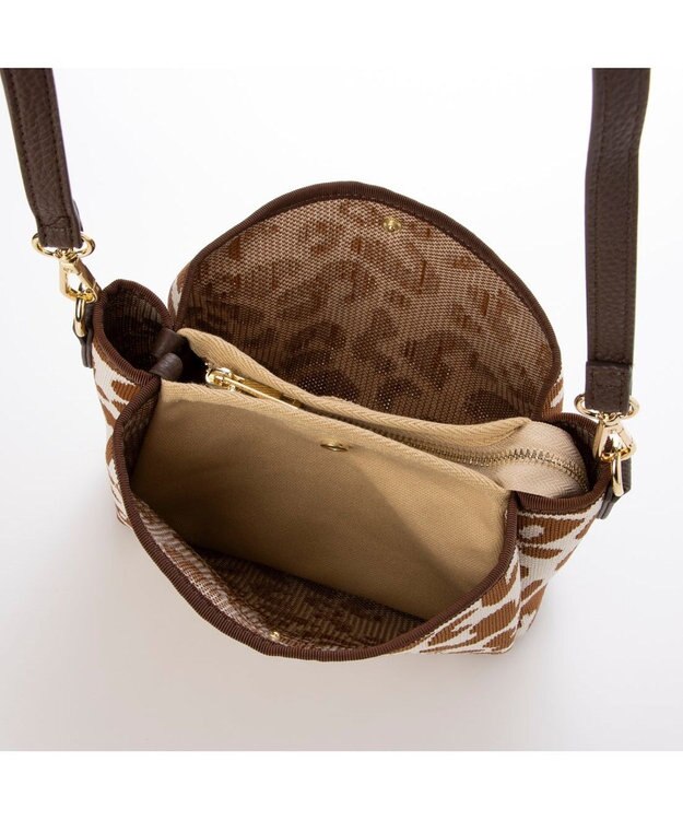 UNBILLION カシュカシュ cachecache / 柄アソートジャガード三つ口ショルダーバッグ ベージュレオパード