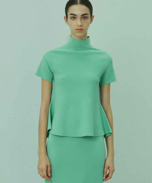 BEIGE， HOLLY / ペプラムニット Sage