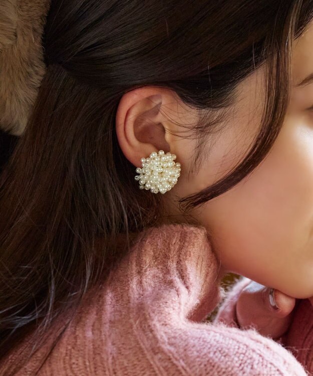 Tiaclasse ビジューパールフラワーピアス ゴールド