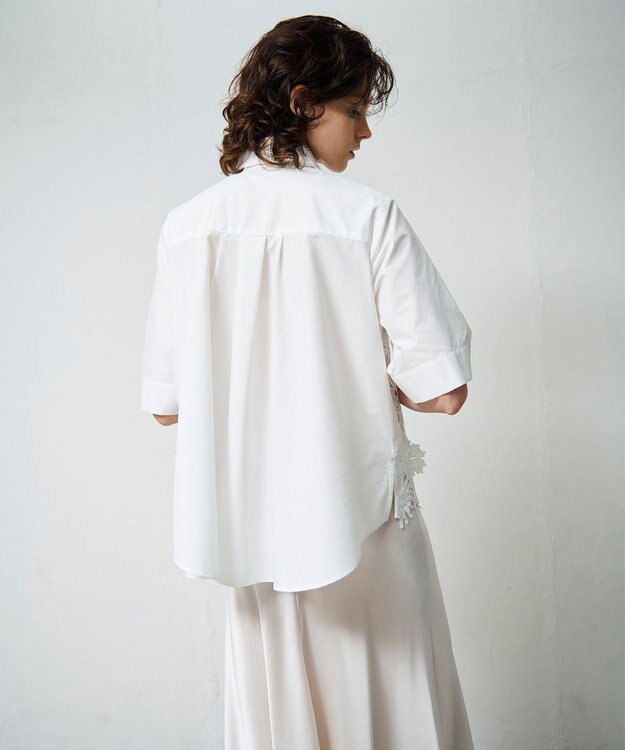 GRACE CONTINENTAL ケミカルフラワードレスシャツ ホワイト