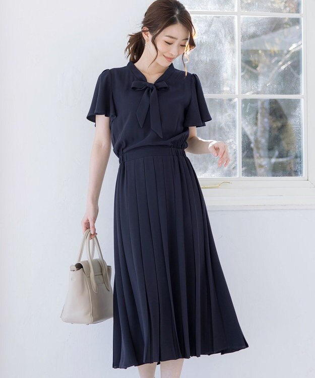 Tiaclasse 【洗える】リボンタイプリーツワンピース ネイビー