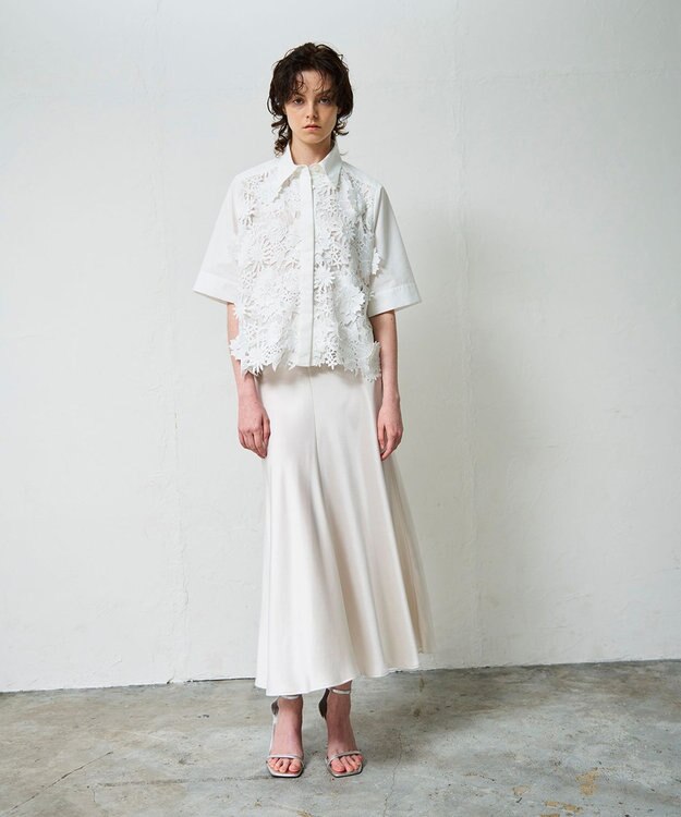 GRACE CONTINENTAL ケミカルフラワードレスシャツ ホワイト