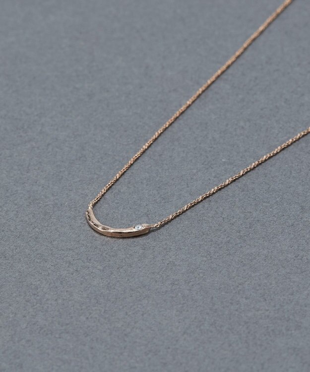 Phoebe 〈金属アレルギー対応〉エターナルクレセントネックレス シャンパンゴールド