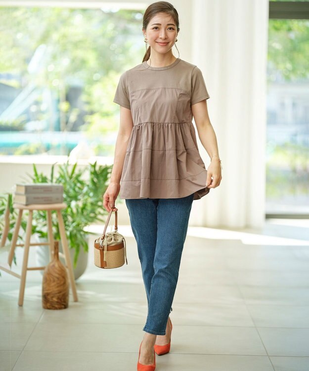 組曲 ライトデニム ベルト付きストレートパンツ インディゴネイビー系