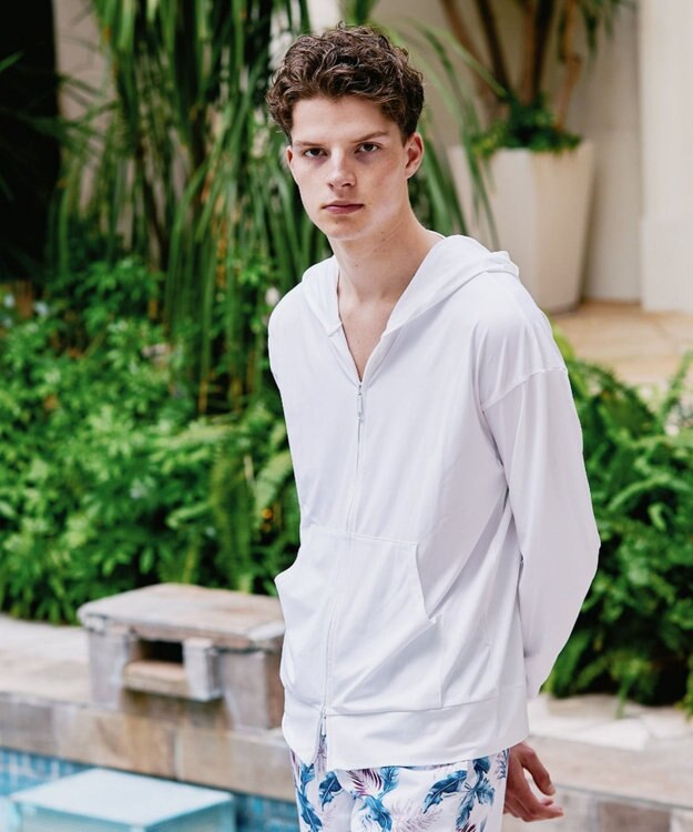 San-ai Resort（三愛水着楽園） 【SALE】ユニセックスラッシュパーカー　UPF50＋　撥水加工　S・M・L　【Reir（レイール）】 ホワイト