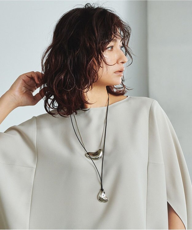 ICB モチーフロングネックレス シルバー系