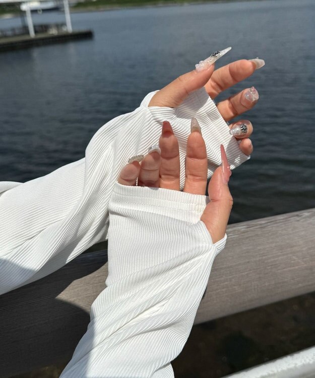 WEGO 【ラッシュガード/吸水速乾/UVカット/日焼け対策/体型カバー】リブドロストデザイントップス ホワイト