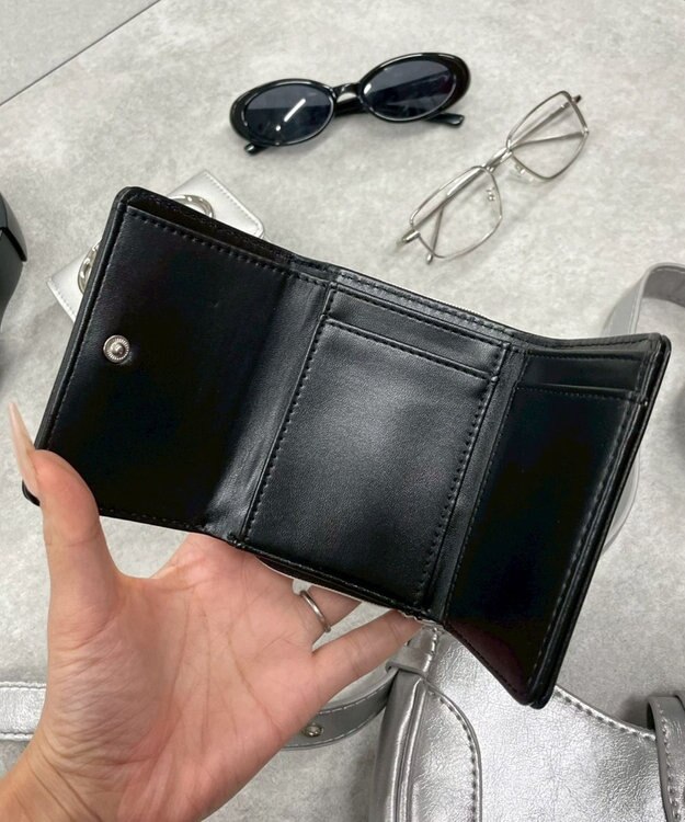 WEGO ラウンドロゴウォレット ブラック