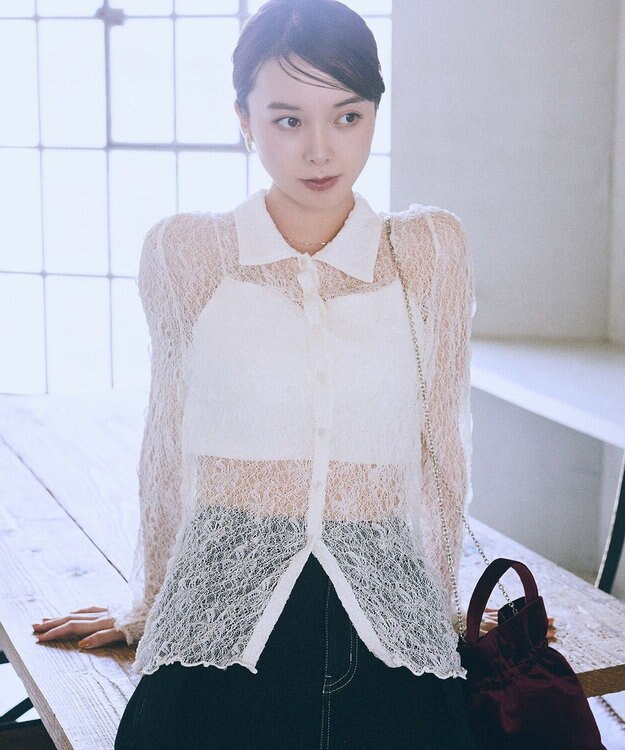 earth music&ecology ストレッチレースシャツ Ivory