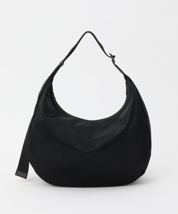 russet クラウズナイロンラウンドビッグショルダーバッグ(CE-1292) Black2（シルバー金具）