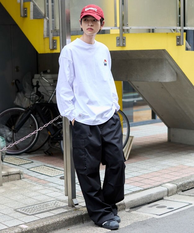 WEGO 【ユニセックス着用ITEM/MLサイズ展開】別注VISIONベアワンポイントT（LS） ホワイト