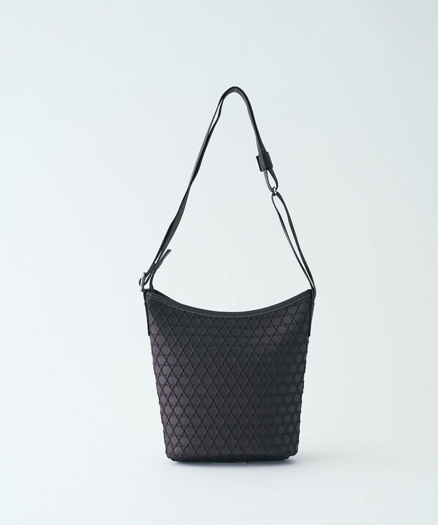 MIYABIYA LAQUOH【撥水加工】篭目柄エンボスボンディング ポケットショルダー チョコ