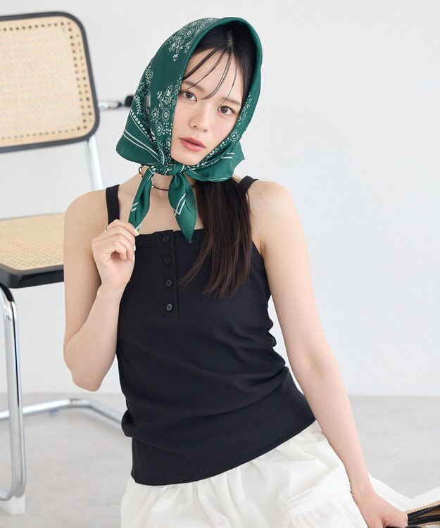 earth music&ecology ヘンリーネックキャミソール Black