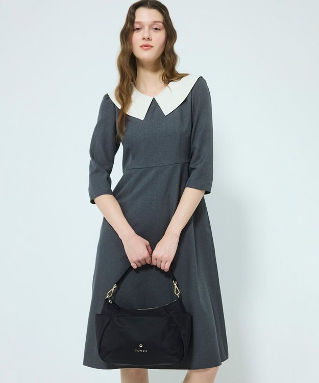 TOCCA 【大人百花掲載】PIECE OF CRESCENT NYLONBAG バッグ ブラック系