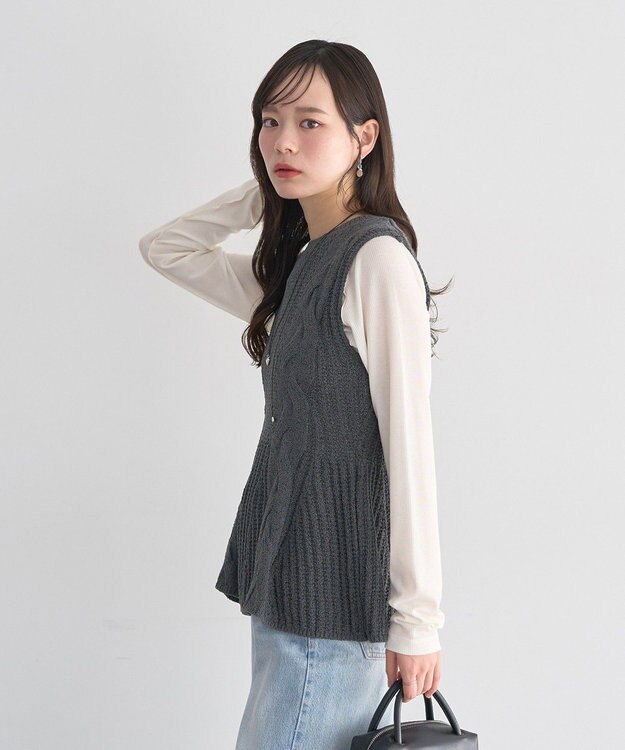 earth music&ecology フレアニットベスト Dark Gray