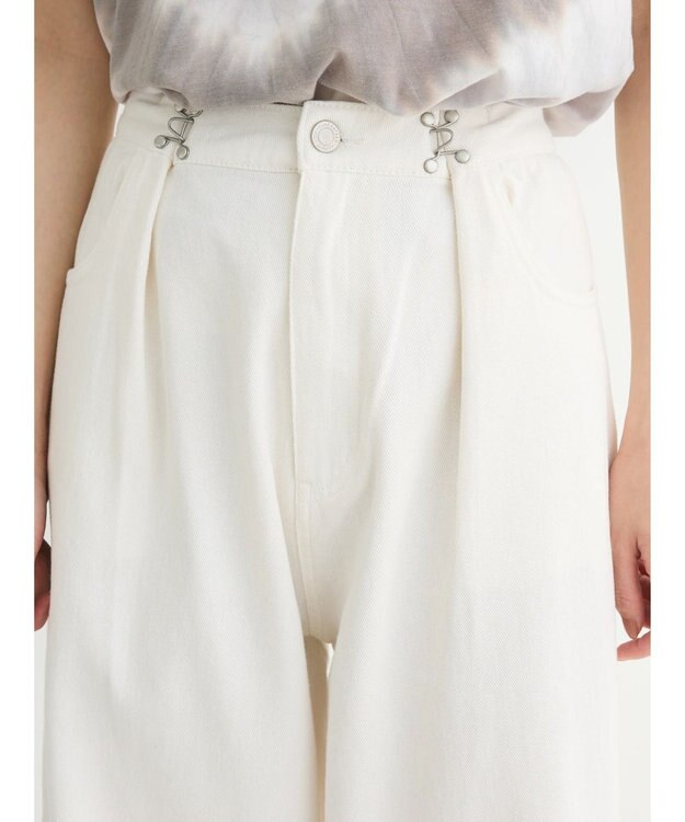 Green Parks ・ＥＬＥＮＣＡＲＥ　ＤＵＥ　ホワイトデニムタックパンツ White