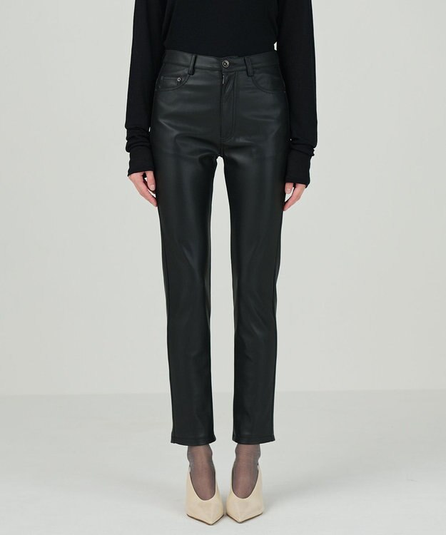 GRACE CONTINENTAL フェイクレザースリムstパンツ ブラック