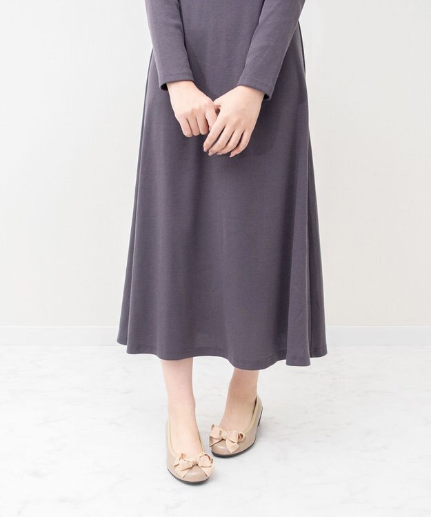 Bridget Birkin ＜3E＞【Bridget Birkin Walk】ステッチリボンウォーキングパンプス ベージュエナメル