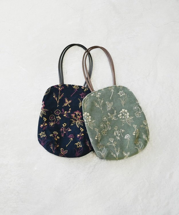 AND WOOL 花刺繍のminiバッグ ネイビー