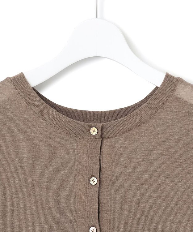 23区 【前後着用可能/洗える】シャイニーシアー 5分袖 カーディガン ブラウン系