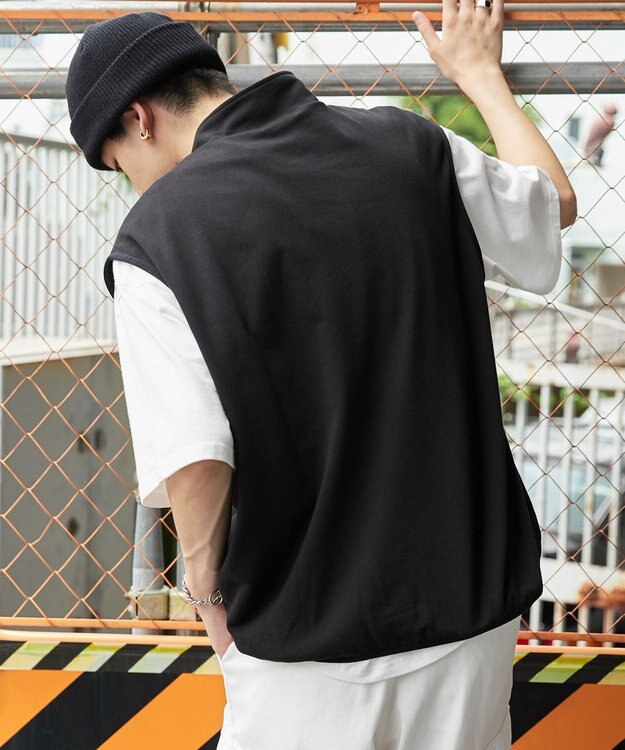 WEGO 【ユニセックス着用ITEM】ノースリハーフジッププルオーバー ブラック