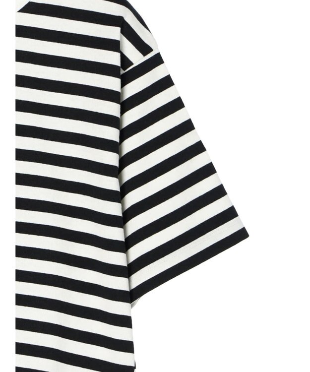 earth music&ecology バックタッククロップドＴ Border