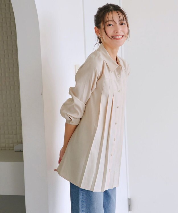 Tiaclasse L ピーチスキンプリーツシャツチュニック エクリュ