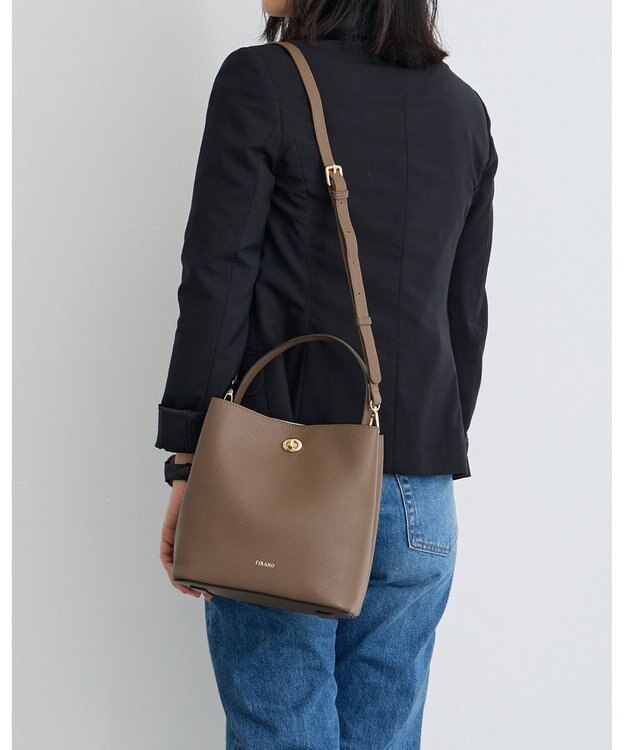 MioFIRANO ツイストロックボックスハンドバッグ 3WAY　FIRANO フィラノ GREIGE