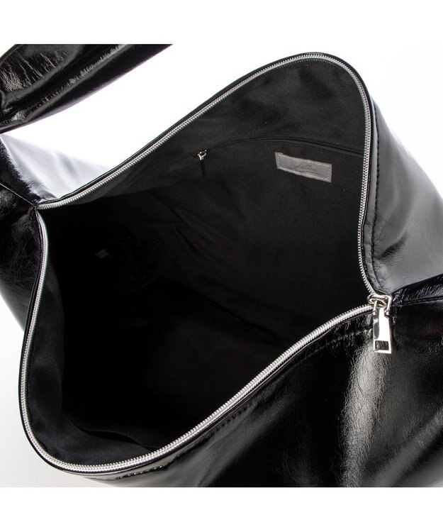 UNBILLION カシュカシュ cachecache / ソフトエナメルノットビッグショルダー ブラック