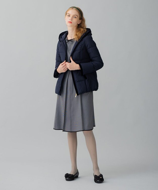 TOCCA HOLIDAY ショートダウンコート ネイビー系