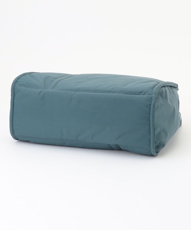 Y'SACCS 【ムック本掲載】ツイルナイロン　スクエアトート　Mサイズ ブルーグリーン