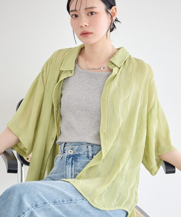 earth music&ecology ランダムプリーツシャツ Pistachio