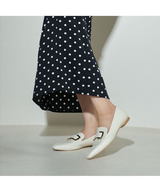 MODE ET JACOMO <carino>バックルローファー ホワイト