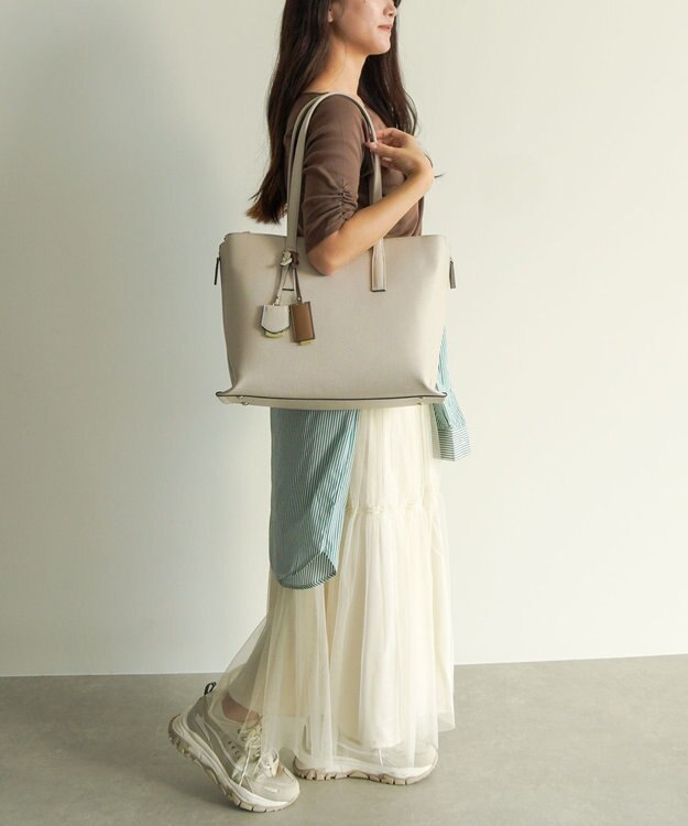 ACE BAGS & LUGGAGE Jewelna Rose OLバッグ・セレム  横型トートバッグ A4サイズ 16189 ジュエルナローズ cs オフホワイト