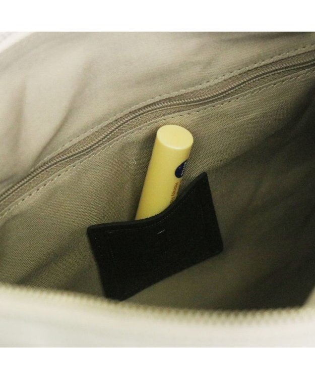 Regalo Felice 【超軽量 / A4サイズ対応 / 口元ファスナータイプ】ショルダー / REGALO IV(アイボリー)