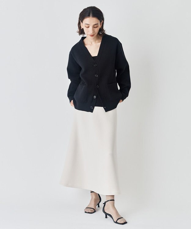 UNFILO 【新色登場】BEAUTY FORM JERSEY セミフレアスカート グレージュ