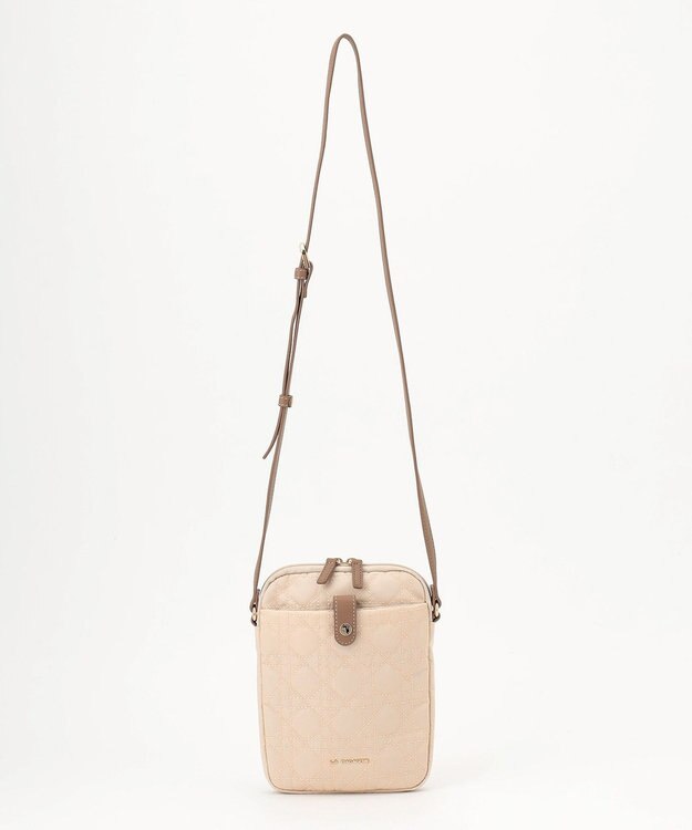 LA BAGAGERIE グリッドキルティングショルダー アイボリー