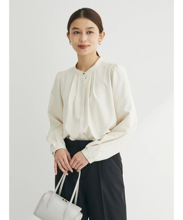 Green Parks ＢＰ　ケア楽　ポイント釦ブラウス Beige