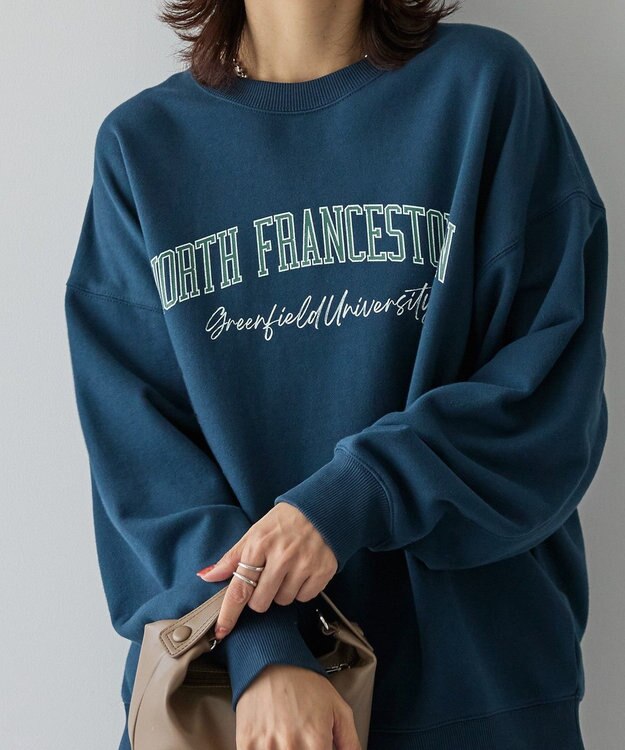 AMERICAN HOLIC 手書き風カレッジロゴ裏毛プルオーバー Navy