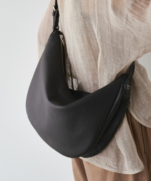 russet 【2025AW新作】シボレザーショルダーバッグ M(CE-1588) Black