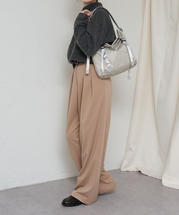 russet ナイロンジャガードメタルバックルショルダーバッグ M(CE-1671) Ecru