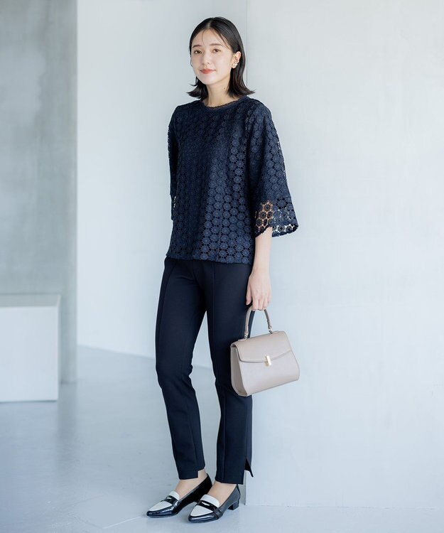 組曲 S 【WEB限定】フラワーレース袖フレア ブラウス ネイビー系
