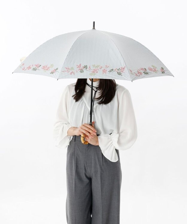 AURORA JILL STUART（ジル スチュアート）ミモザ刺しゅう晴雨兼用傘(長傘) オフホワイト