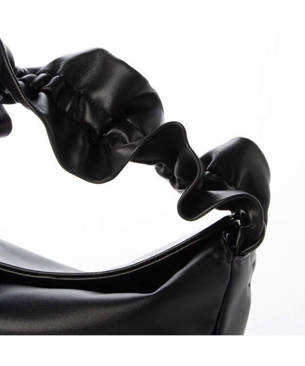 UNBILLION kakatoo フリルハンドルフラップショルダーバッグ ブラック