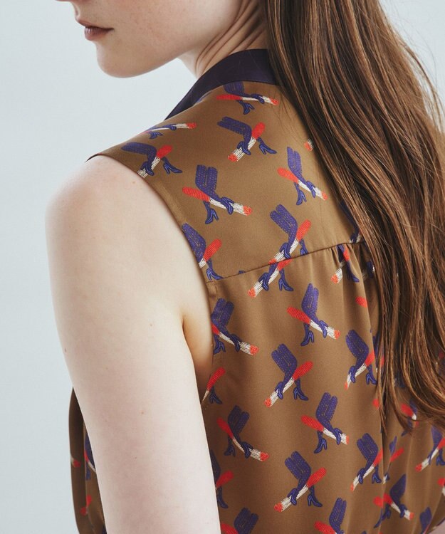 GRACE CONTINENTAL ナイトparisブラウス カーキ