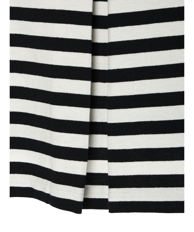 earth music&ecology バックタッククロップドＴ Border