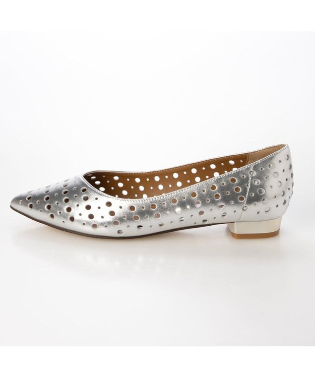 MODE ET JACOMO <MODE ET JACOMO>柔らかパンチングフラットパンプス シルバー