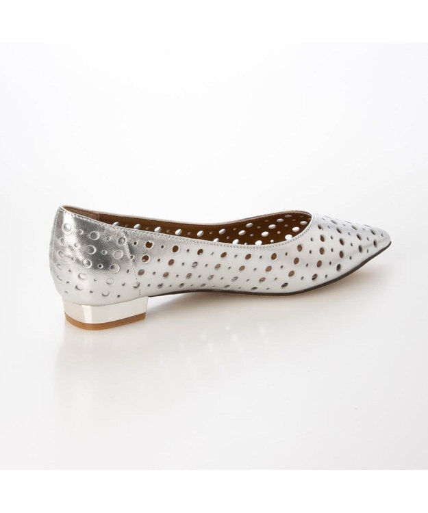 MODE ET JACOMO <MODE ET JACOMO>柔らかパンチングフラットパンプス シルバー